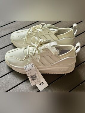 Y-3 Rivalry Sneakers – New with Tags – Size 9 US